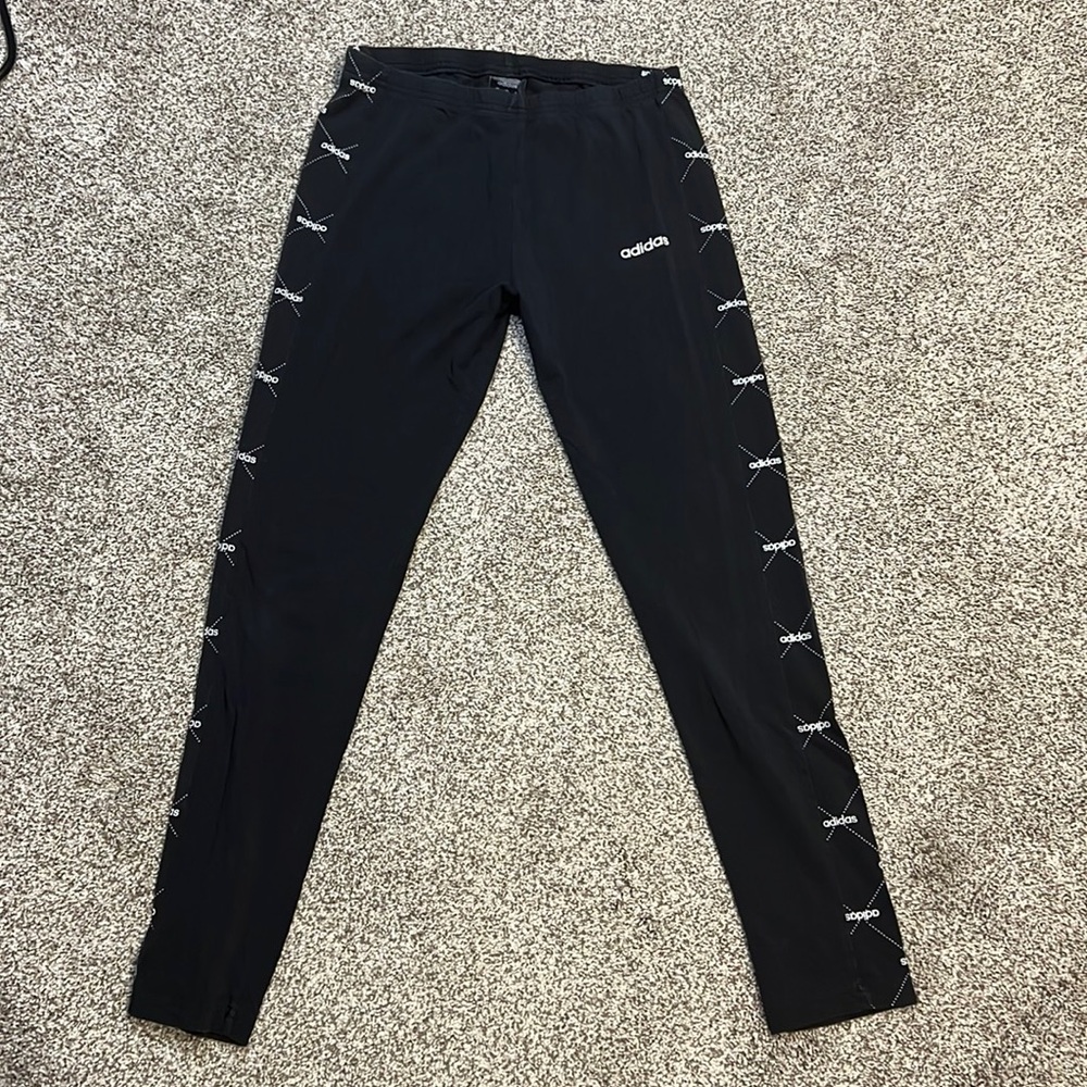 Adidas leggings